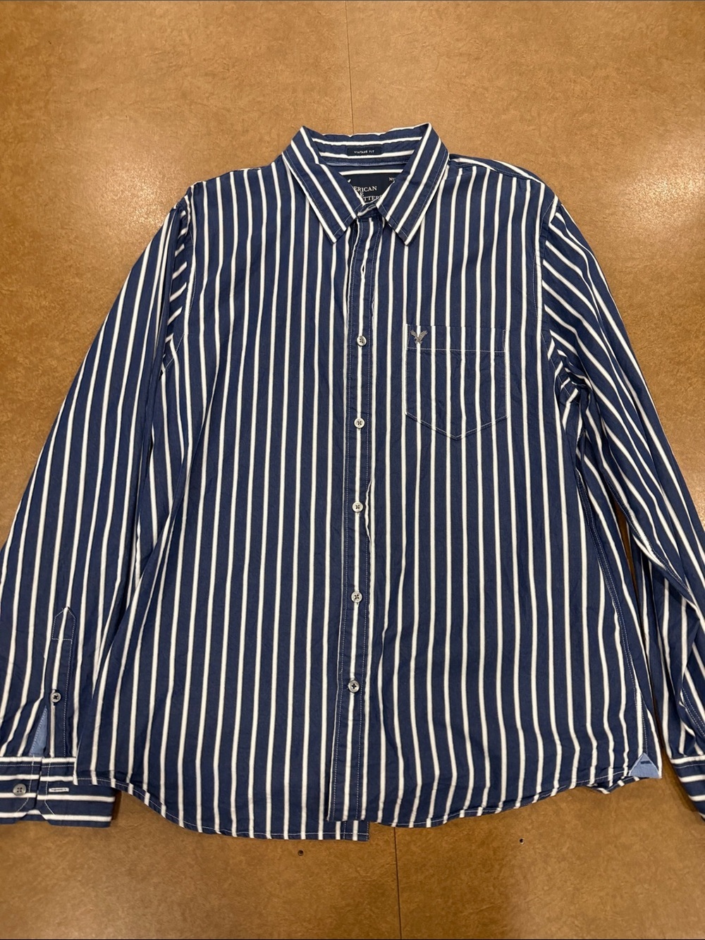 American Eagle Outfitters Navy and White Vertical Stripe BD Shirt Vintage Fit XL